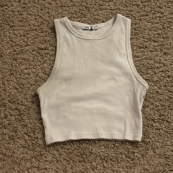 3 size small zara tops, all in like new condition - Picture 6 of 7